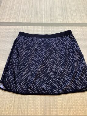 Emerald 18 Golf Skort Activewear Black White Geometric Elastic Waistband Large